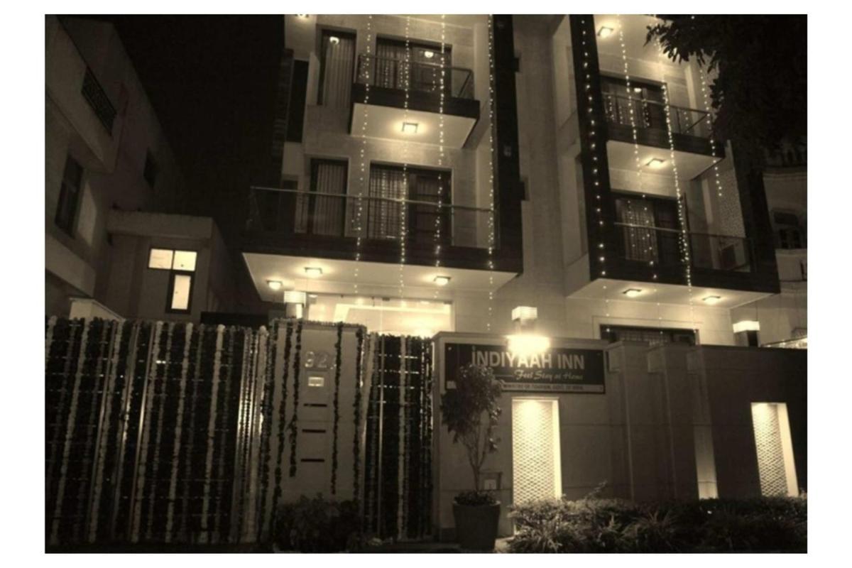 Indiyaah Inn Γκουργκάον Εξωτερικό φωτογραφία