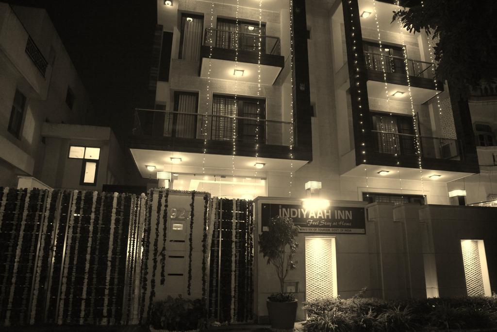Indiyaah Inn Γκουργκάον Δωμάτιο φωτογραφία