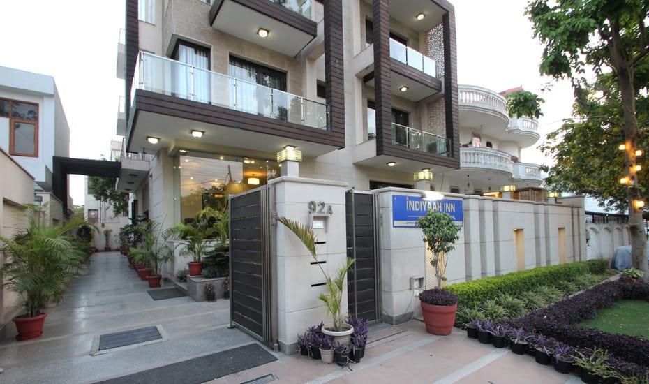 Indiyaah Inn Γκουργκάον Εξωτερικό φωτογραφία
